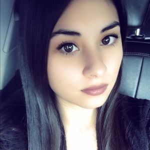 Meet your Posher, Karla